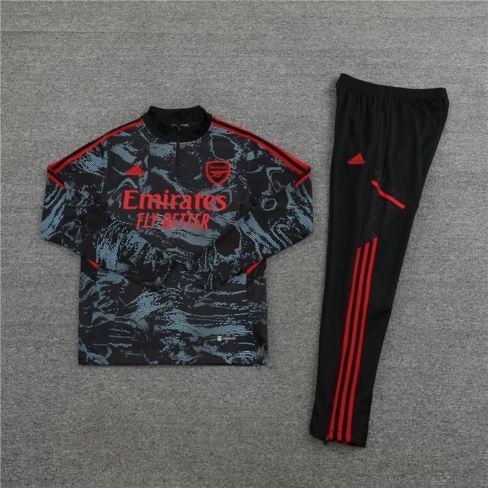 Фудболные костюмы