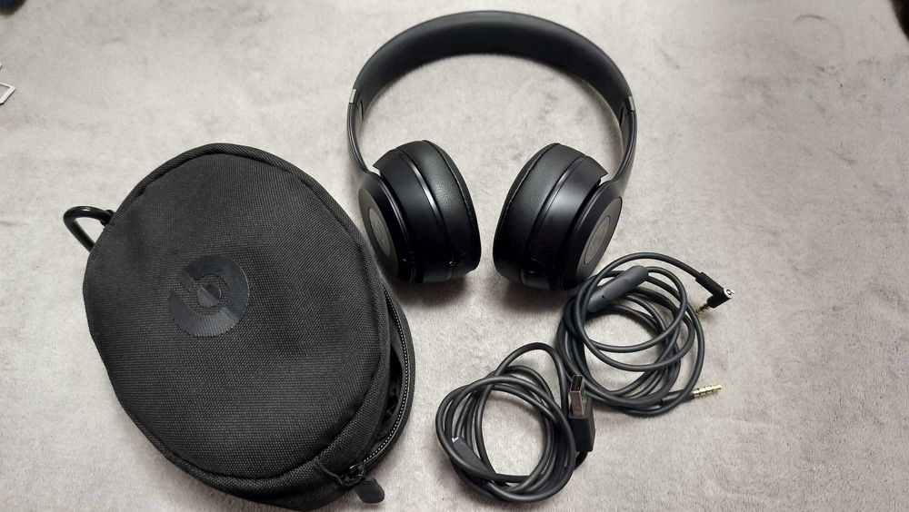 Casti Wireless On-Ear Apple Beats by Dre Solo 3 A1796 Black mat