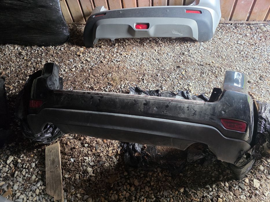 Задна броня за Grand Cherokee WK2