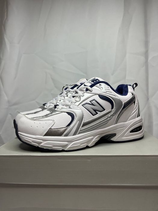 New Balance 530 закрыты