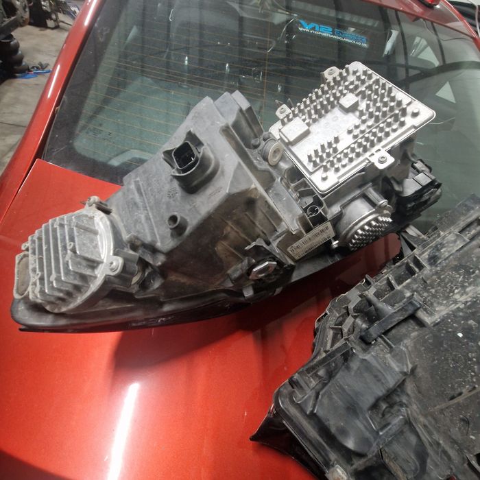 Faruri full led adaptiv far stanga dreapta bmw g20 g21