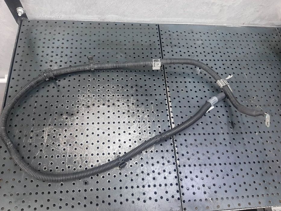 cablu alternator 1.6 t b  mercedes  a-class w176  b-class w246 a2465400508