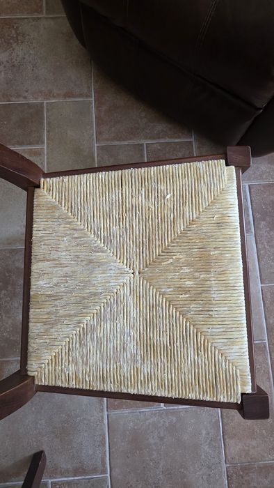 Set 6 scaune lemn masiv 120 lei/scaun