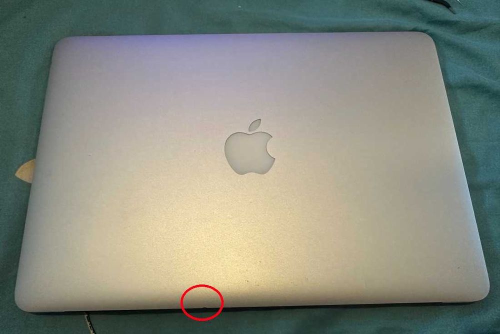 MacBook Air A1466 2015 i5 4GB