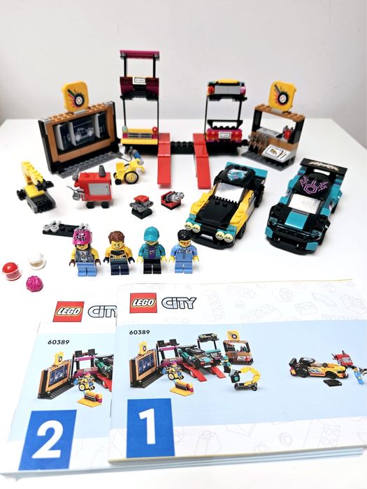 Lego City 60389 - Custom Car Garage (2023)