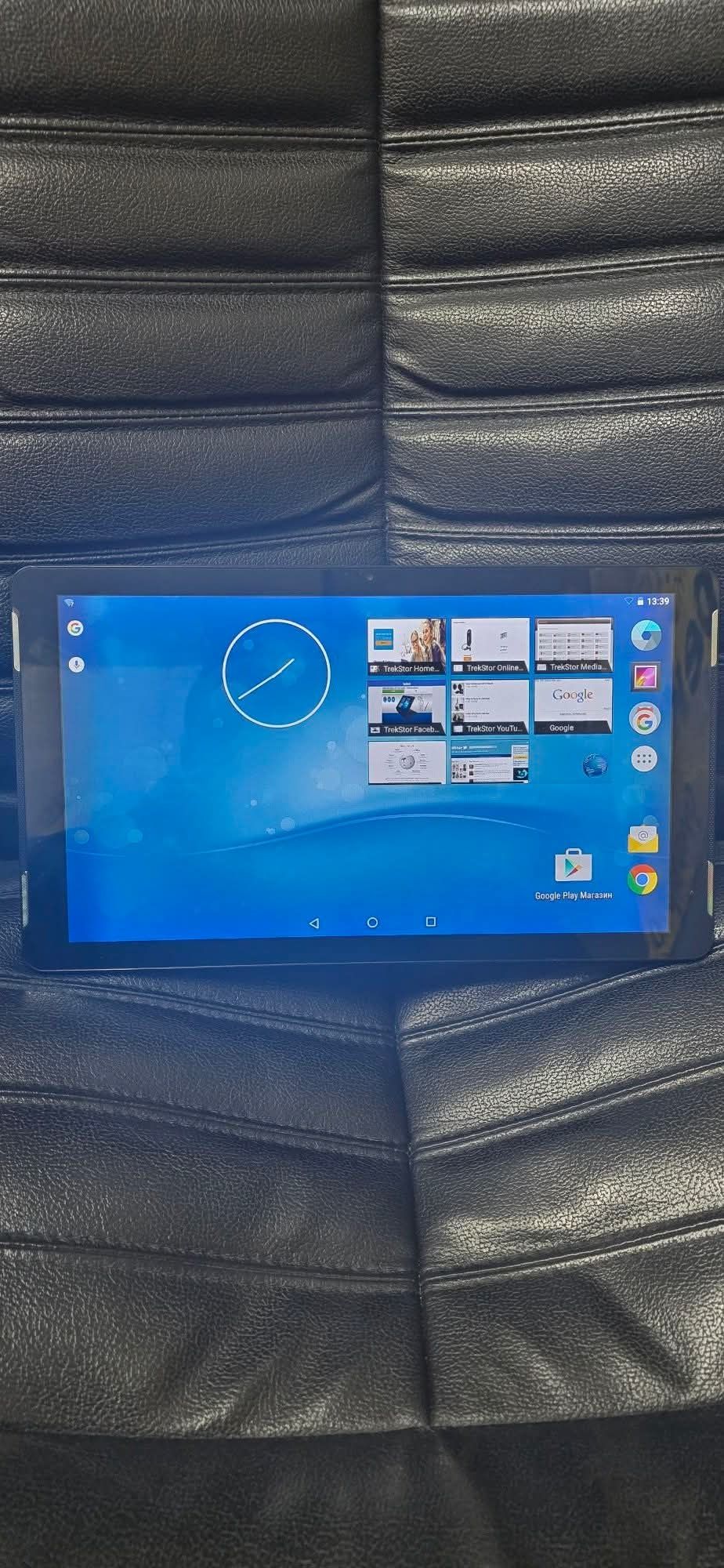 Таблет TStar Intel Inside SurfTab Theatre 13.3