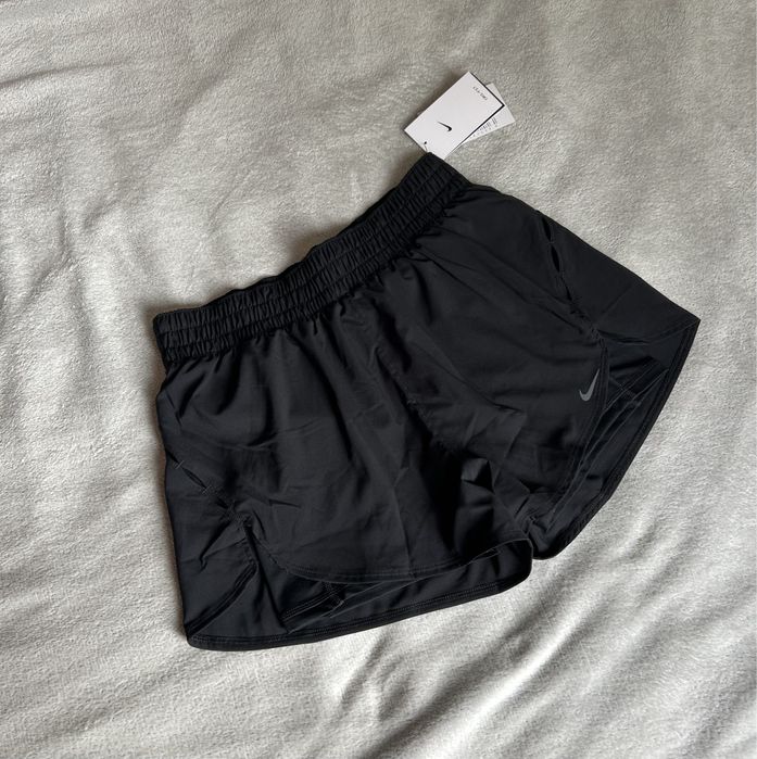 НОВИ!! Къси панталонки /шорти/ Nike