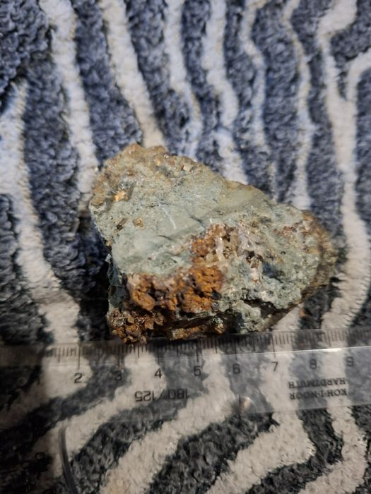 Продавам естествени български минерали 2