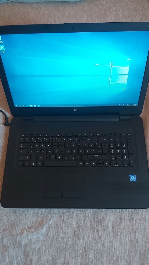 Laptop HP în stare foarte bună de funcționare