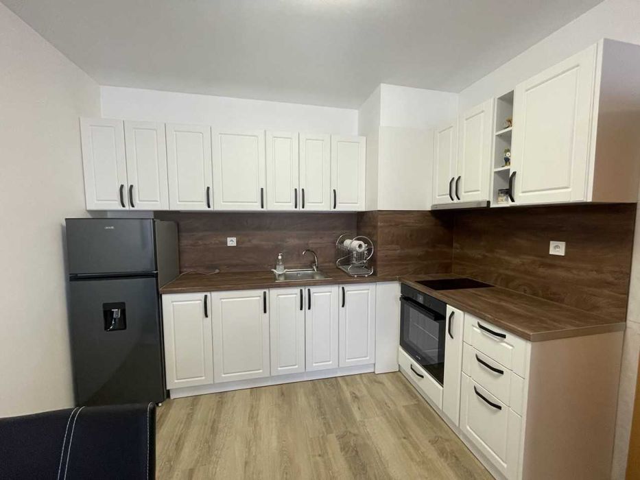 Двустаен апартамент