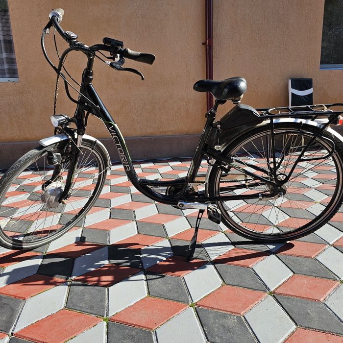 Vând bicicleta electrica Victoria