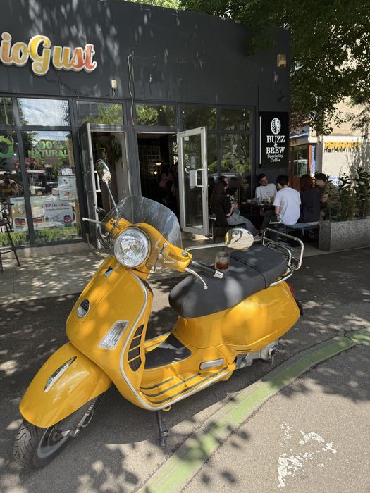 Vand Vespa GTS de 125cm
