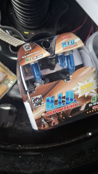 Becuri auto H7 imitație xenon lumina alb-albastru