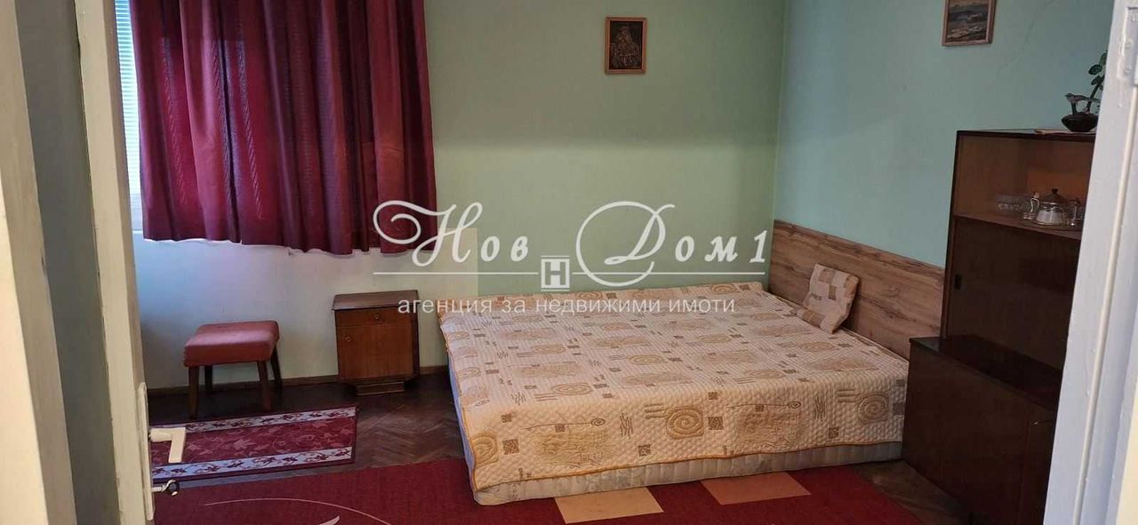 Дава се под наем Тристаен апартамент в Варна, Червен площад - 80 кв.м за 500 € - Снимка #4