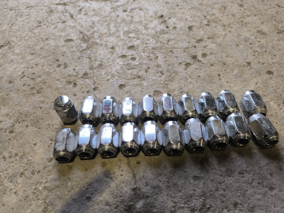 Болты Тойота М12х1.5