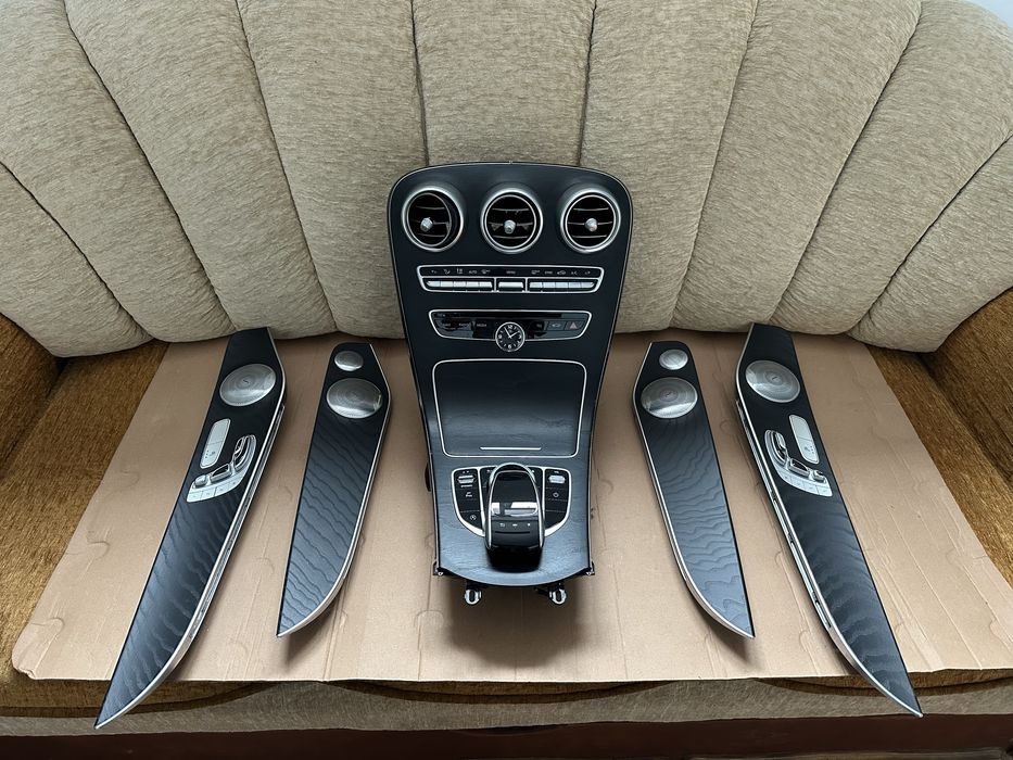 Trimuri Mercedes C W205, GLC X253