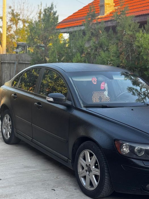 Se vinde Volvo S40