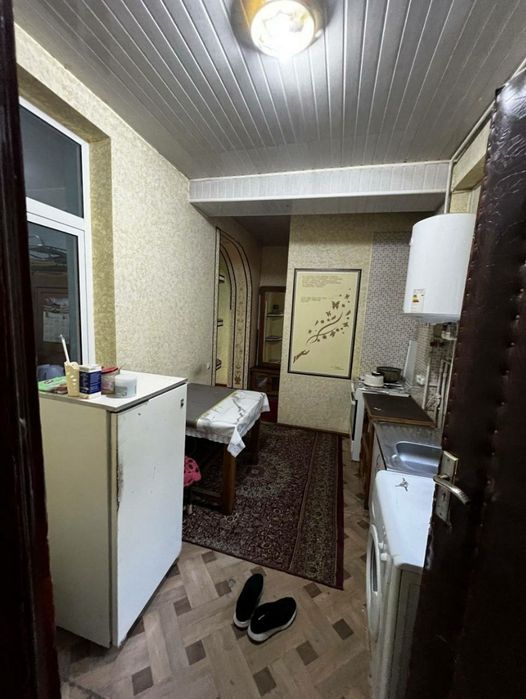 Талабага Студентга Беруни метро Орзу 1 хона 50 кв метр