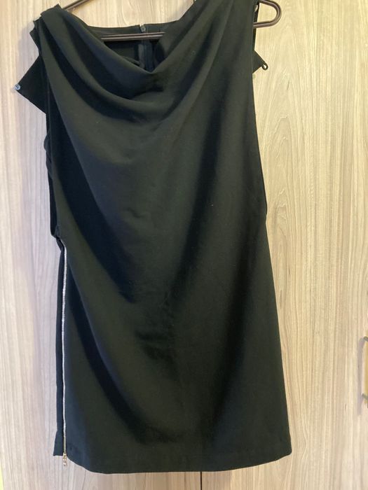 Уникална рокля на calvin klein