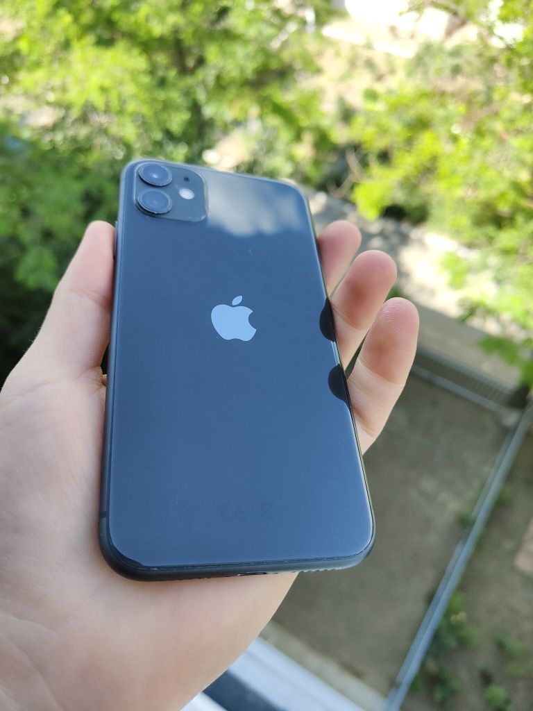 Iphone 11 - pentru piese / display / carcasa