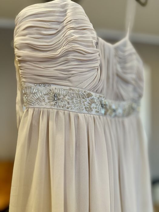 Рокля Jake’s / официална рокля с детайл от мъниста