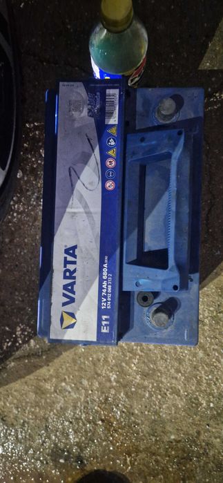 Baterii auto 75Ah 500 de lei ambele