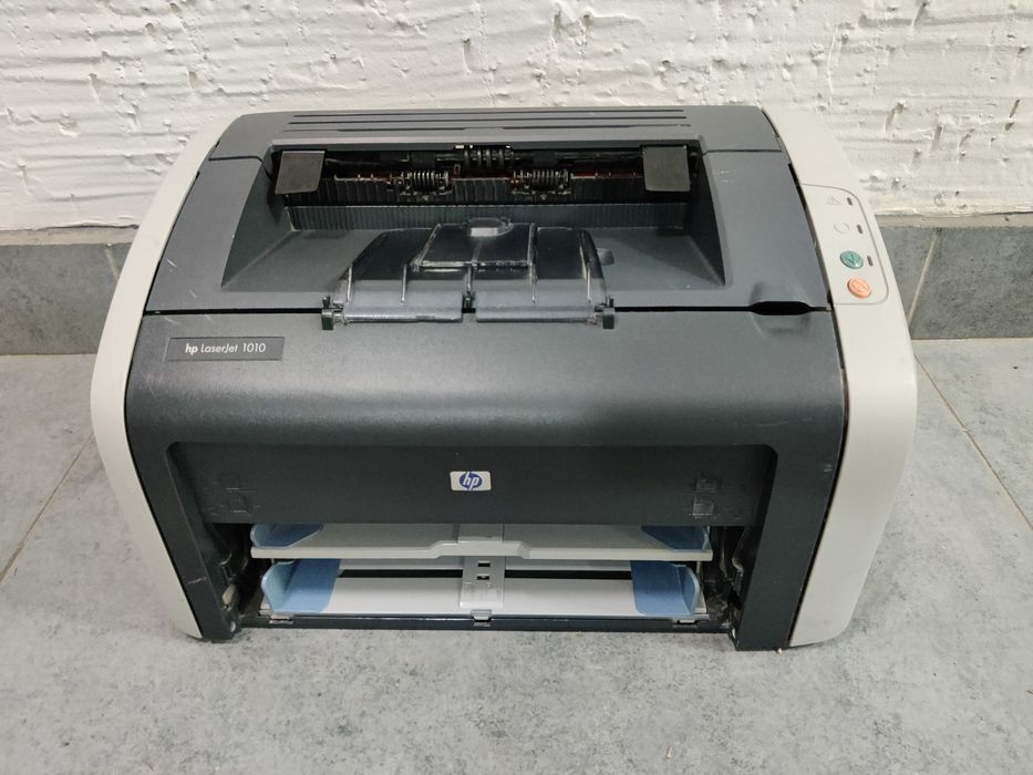 Лазерный принтер HP. Доставка