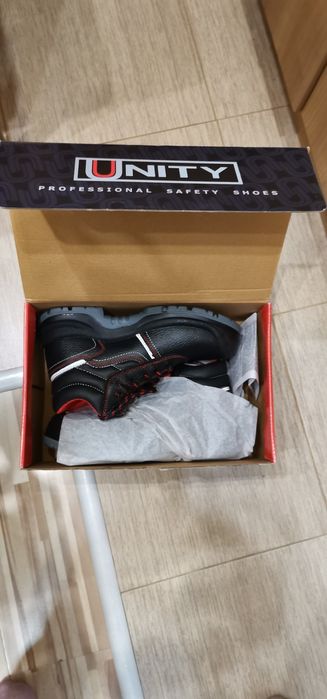 Обувки за зимата