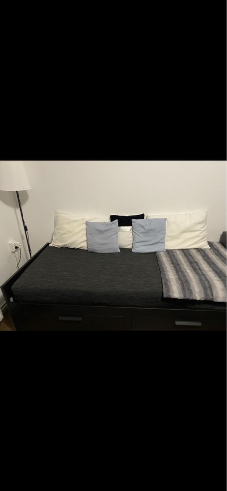Divan  (pat) IKEA cu 2 sertare, negru, 80x200 cm