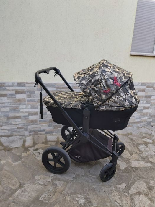 Количка Cybex PRIAM Butterfly пълен комплект