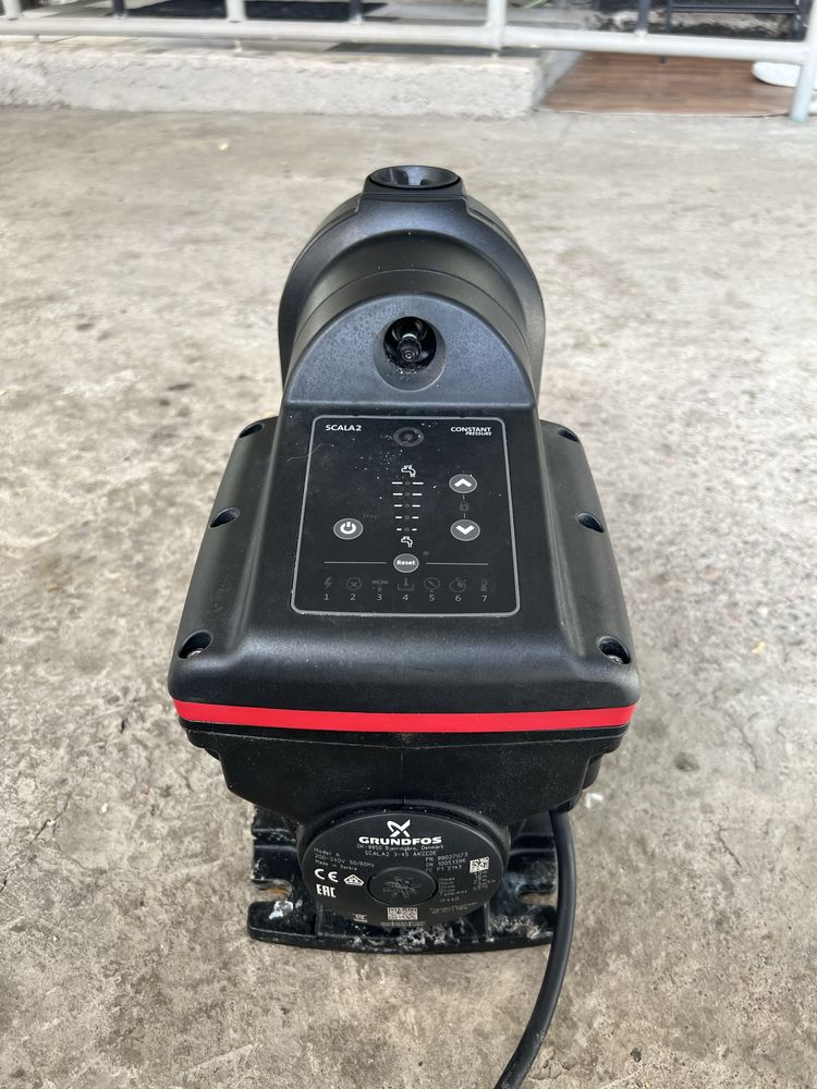 Насосная станция Grundfos scala2 3-45