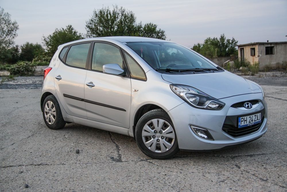 Vând Hyundai ix20