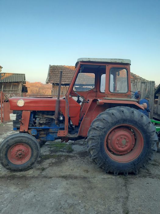 Vand tractor Massey Ferguson 165