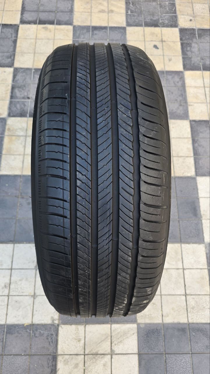 255/50/R20 Michelin