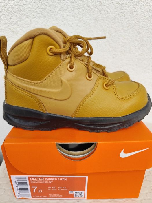 Детски кожени боти Nike Manoa номер 26