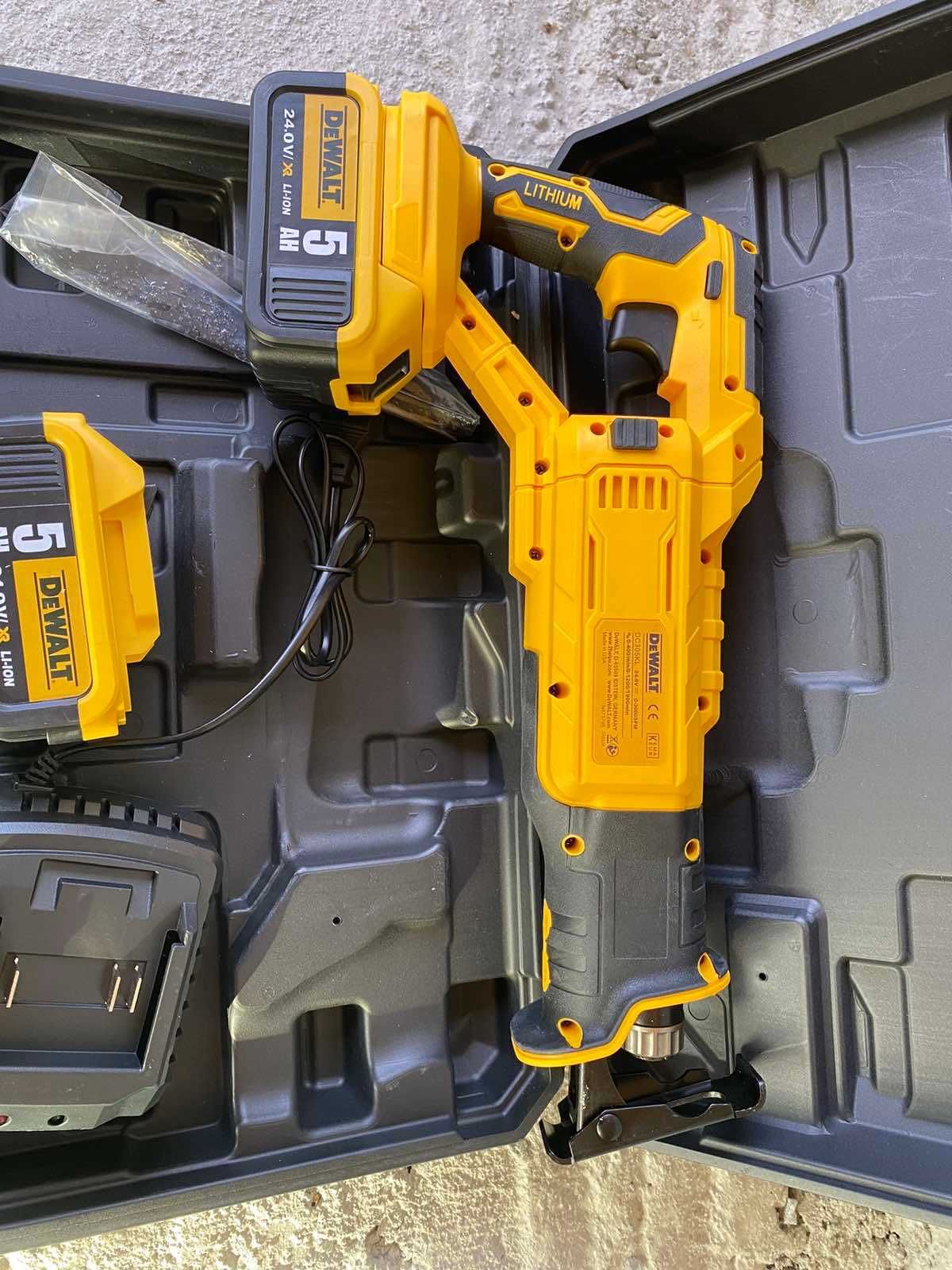 Акумулаторен Саблен Трион DeWALT 24V 6Ah Прав Трион Девалт TSTAK куфар