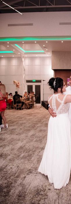 Vand rochie de mireasa