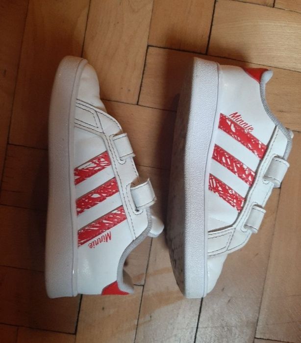 Adidasi Adidas nr 27