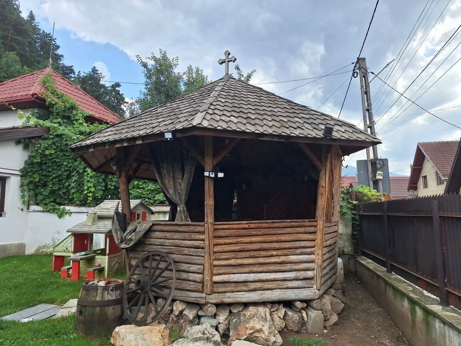 Foisor lemn cu sindrila