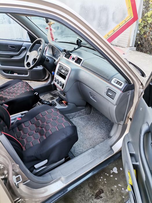 Продава се джип Honda CRV