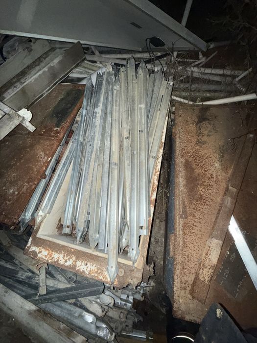 Montant panouri doka 1M