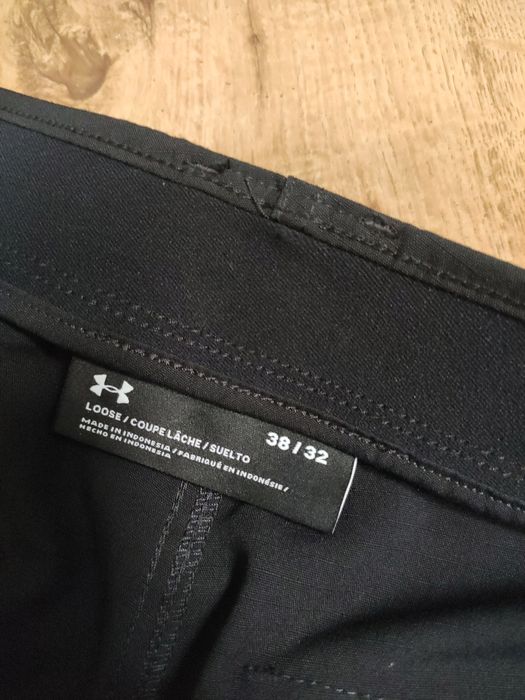 Pantaloni Under Armour Storm Military mărimea 38x32