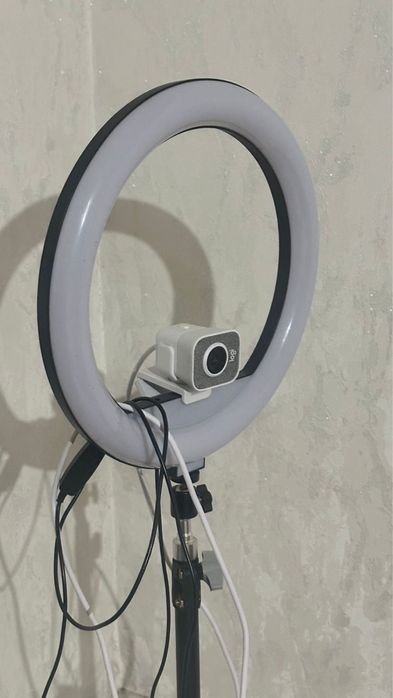 Веб камера с светилником