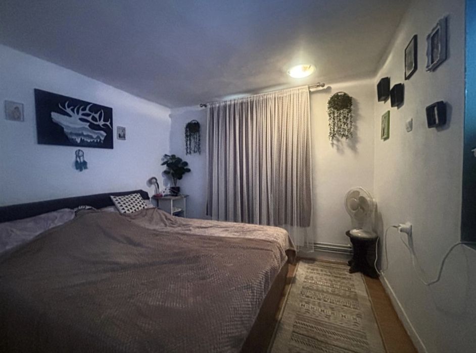 Casa plus teren de vanzare