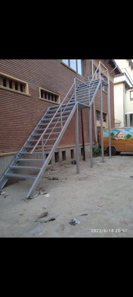 Scară zincată industriala