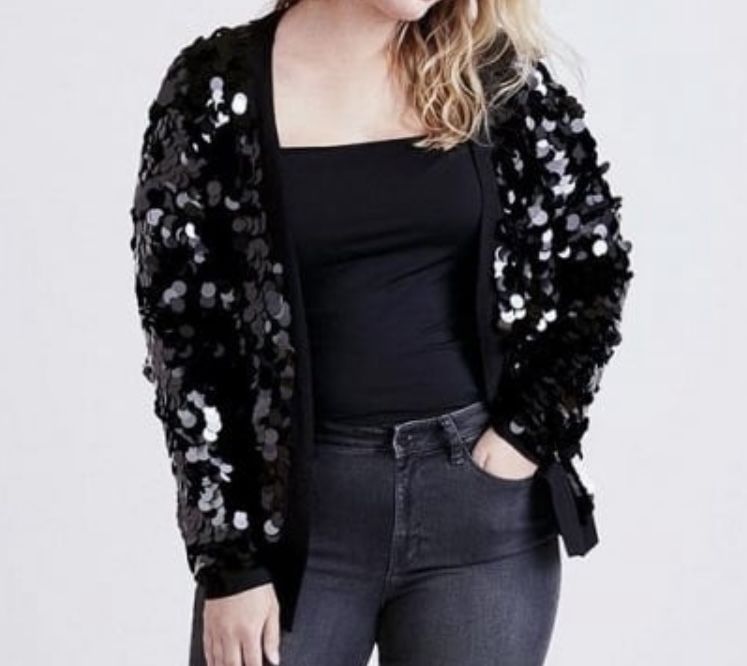 Продам кофту накидку