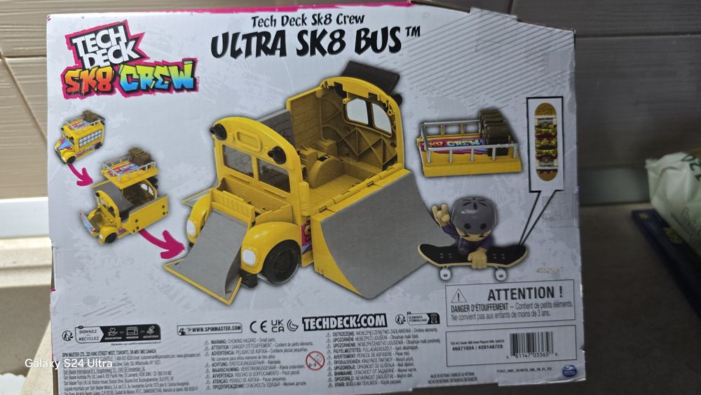 Set autobuz cu mini skateboard si figurina, Tech Deck SK8 Crew