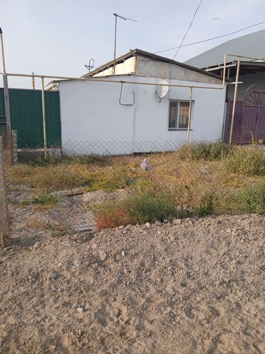 Екі бөлме времянка сатылады ванна туалет иште бар.6 соток.