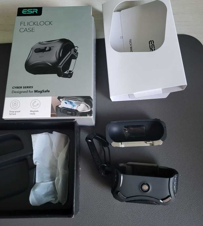 AirPods PRO GEN 1,2,3 - diverse huse+snur Guess, Silicon, Negru/Auriu