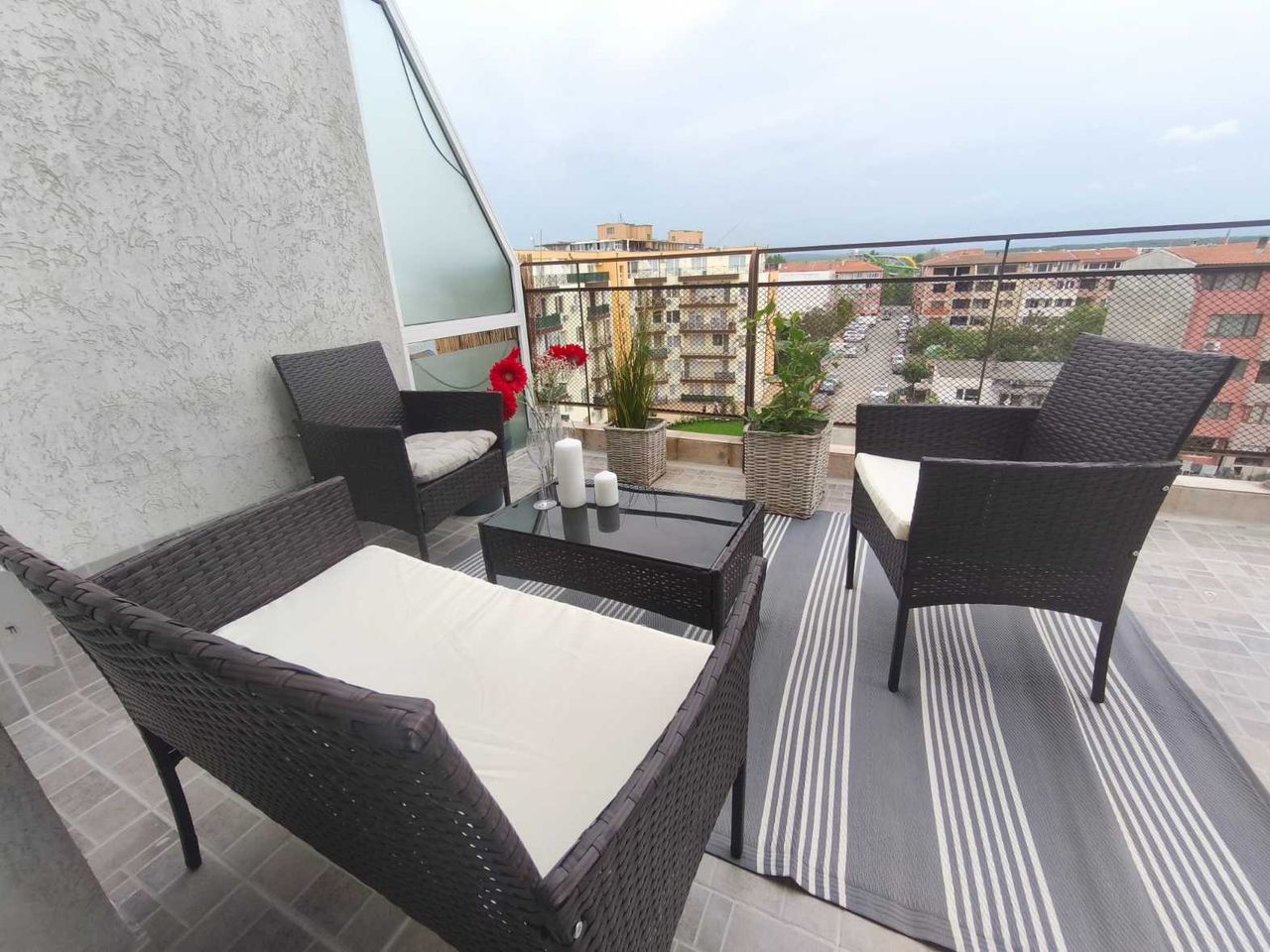 Продава се Двустаен апартамент в к.к. Слънчев бряг - 66 кв.м за 1061 €/кв.м - Снимка #15